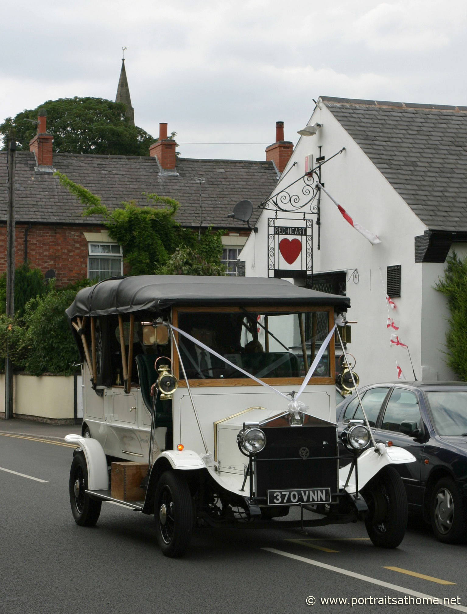 Wedding Car Hire and Vintage Car Hire UK, Nottingham